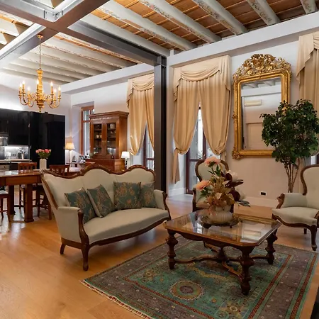 Апартаменты Veronavera Seraphim Luxury